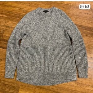 Banana Republic Women's Gray Wool Sweater